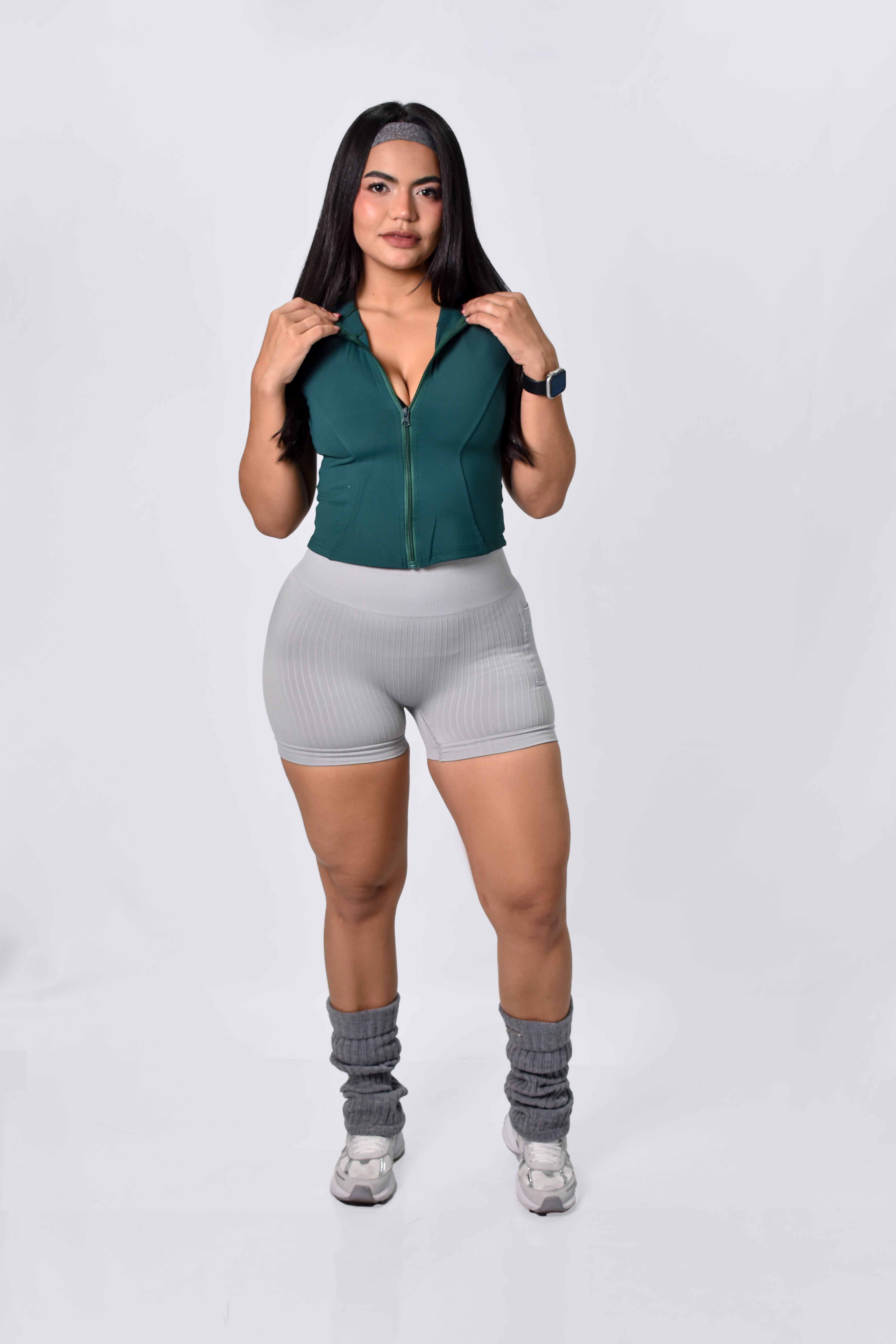 SHORT GRECIA