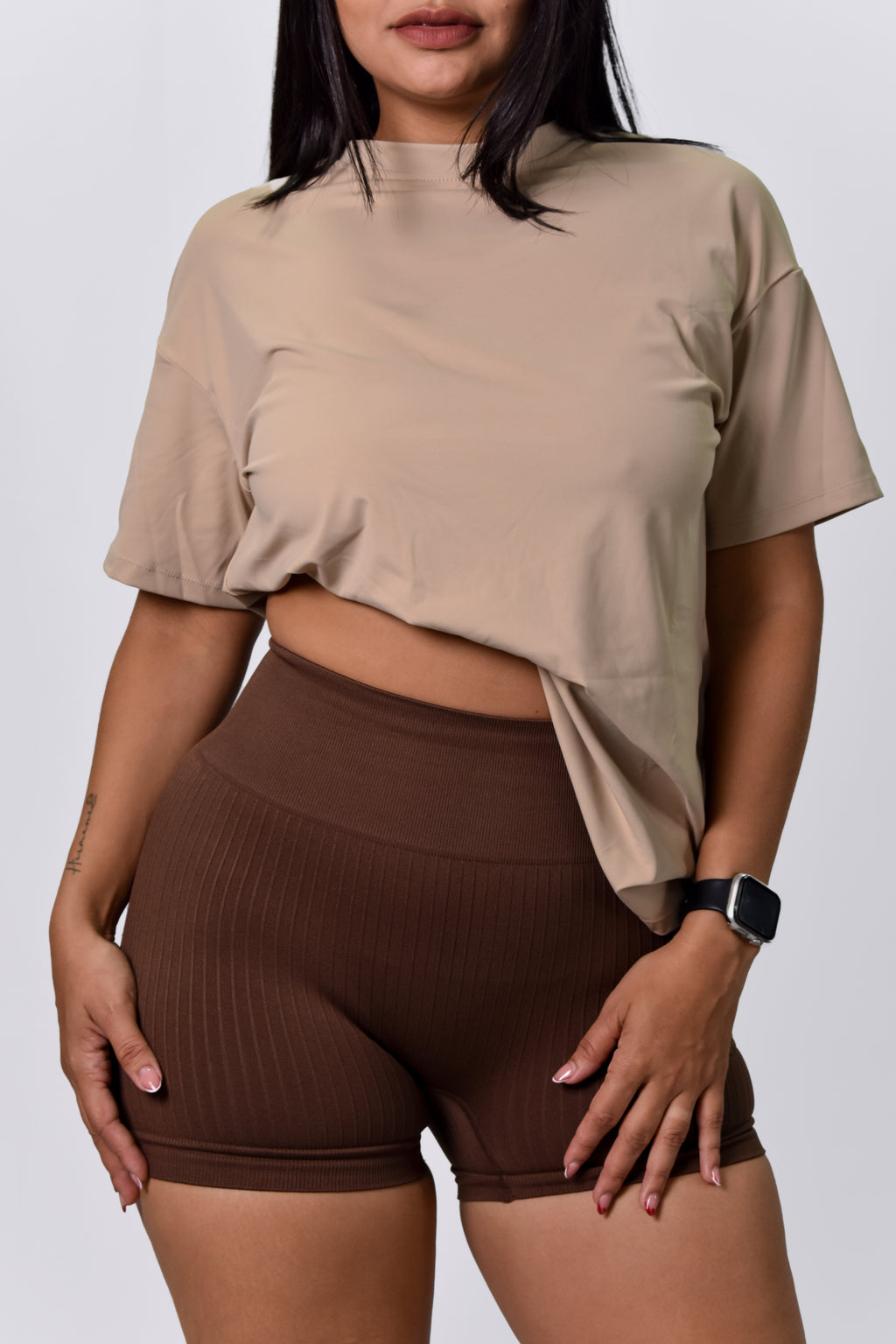 SHORT GRECIA