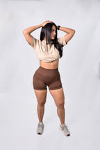 SHORT GRECIA