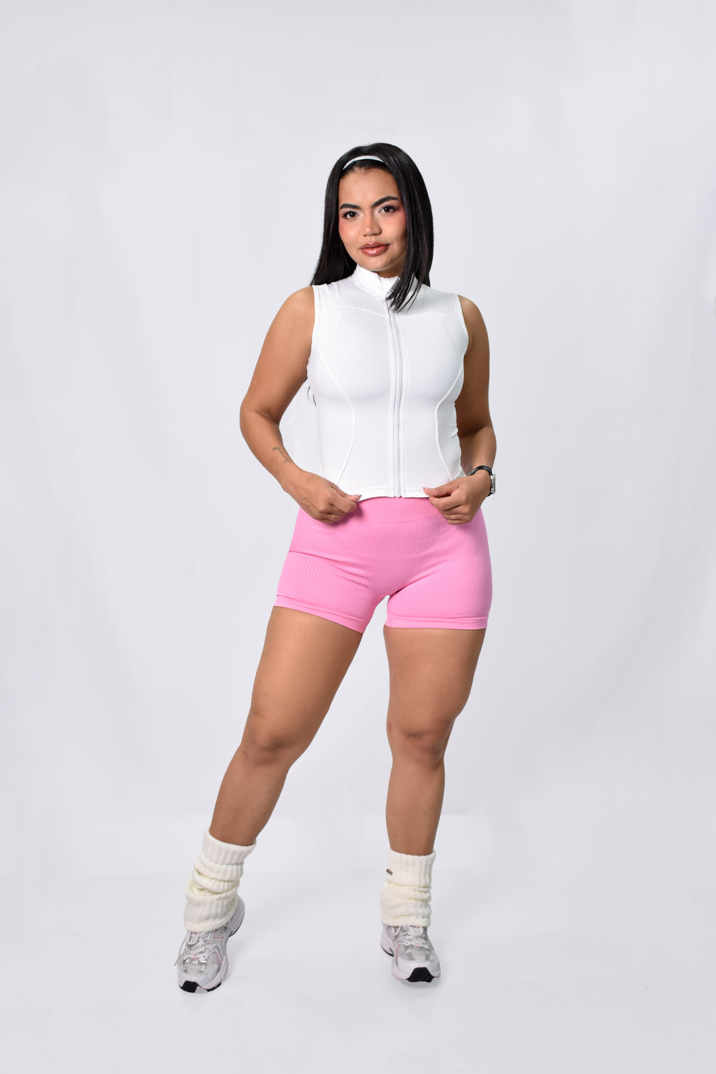 SHORT FRANCIA