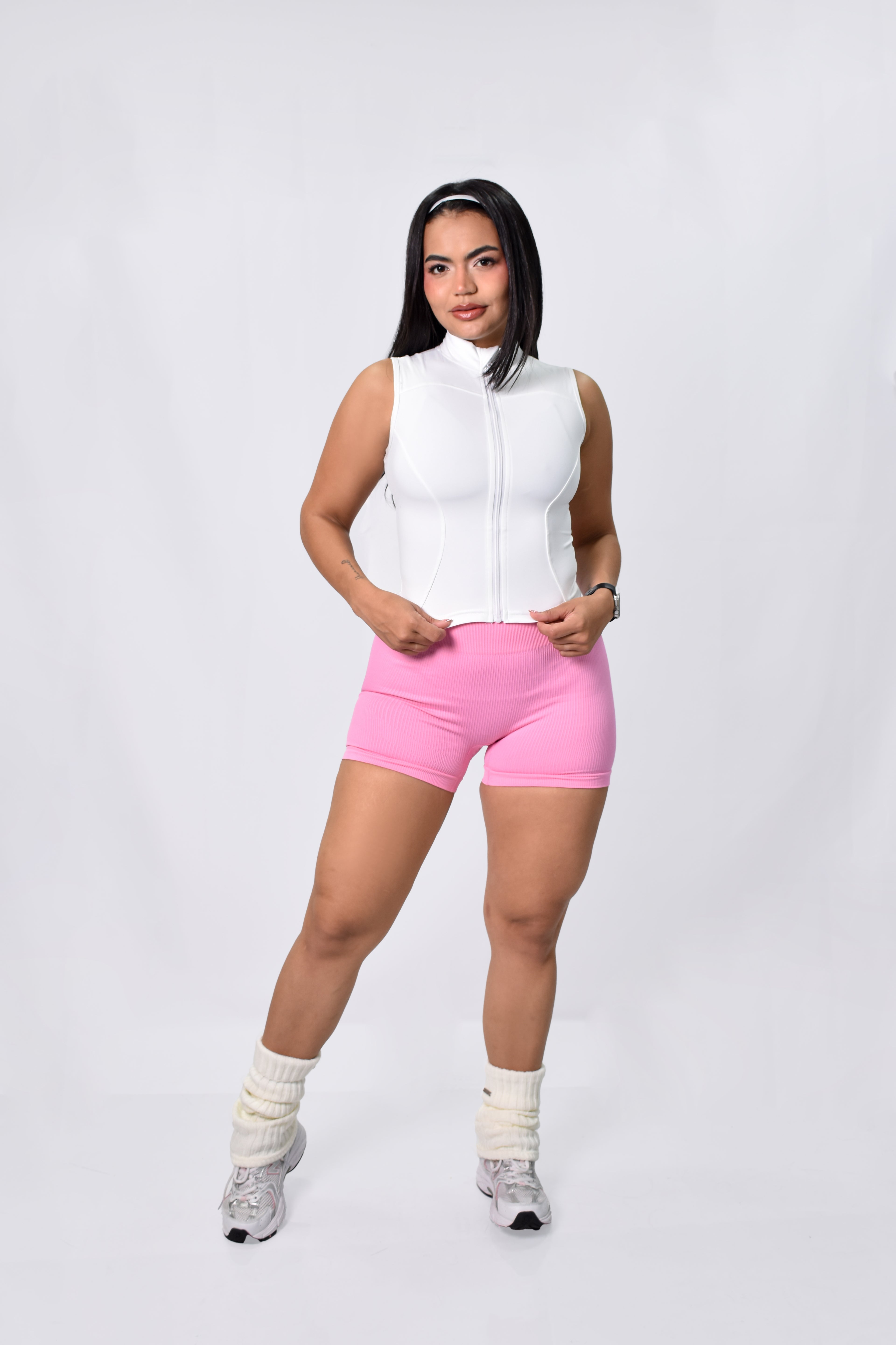 SHORT FRANCIA