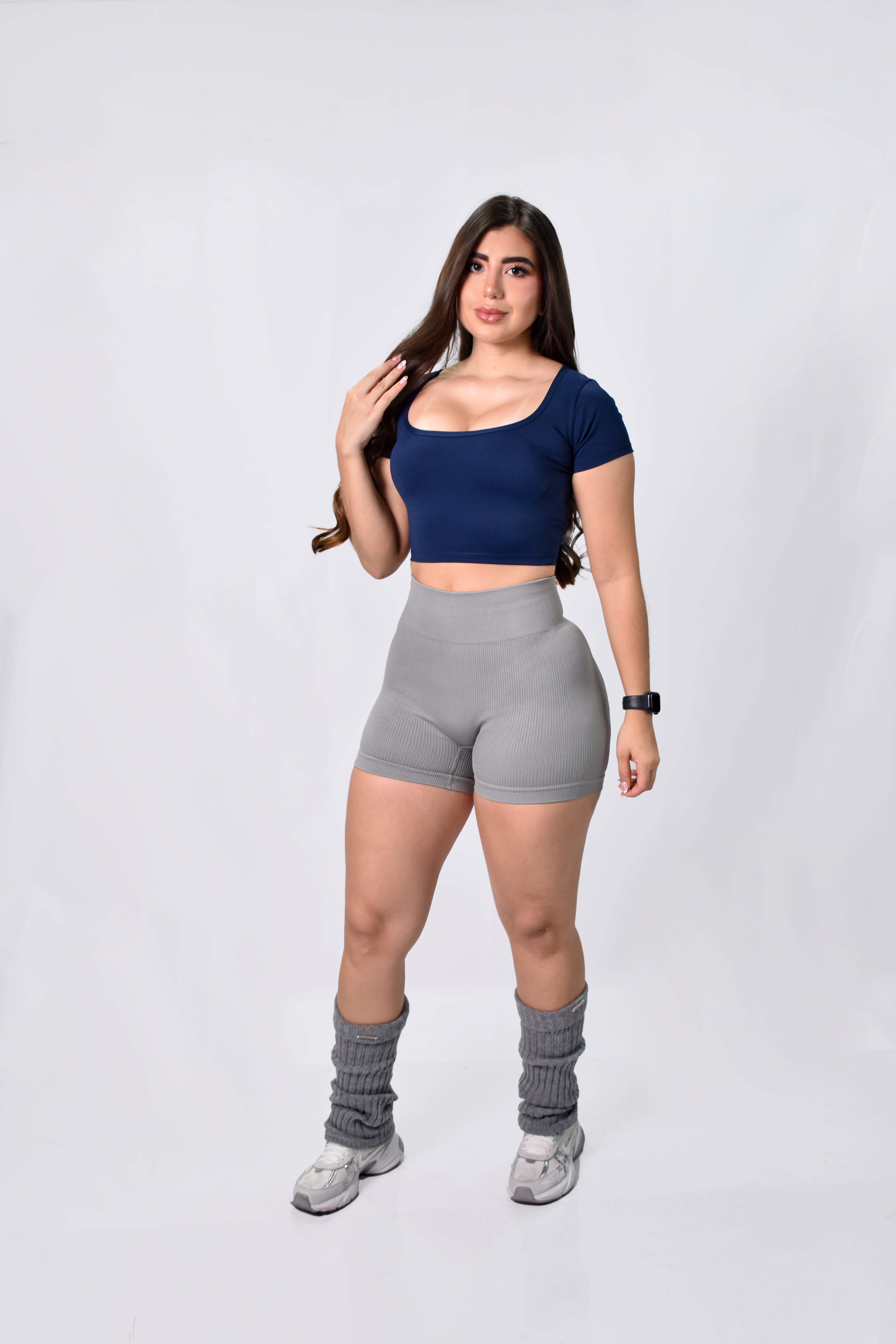SHORT FRANCIA